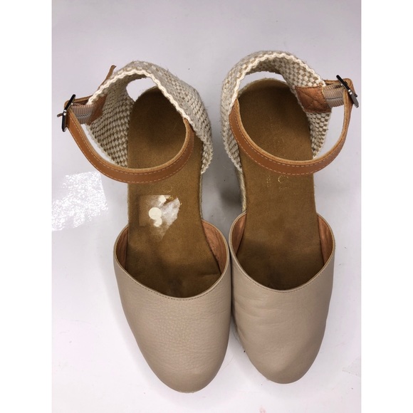 Maypol Tan Wedges - Picture 6 of 9